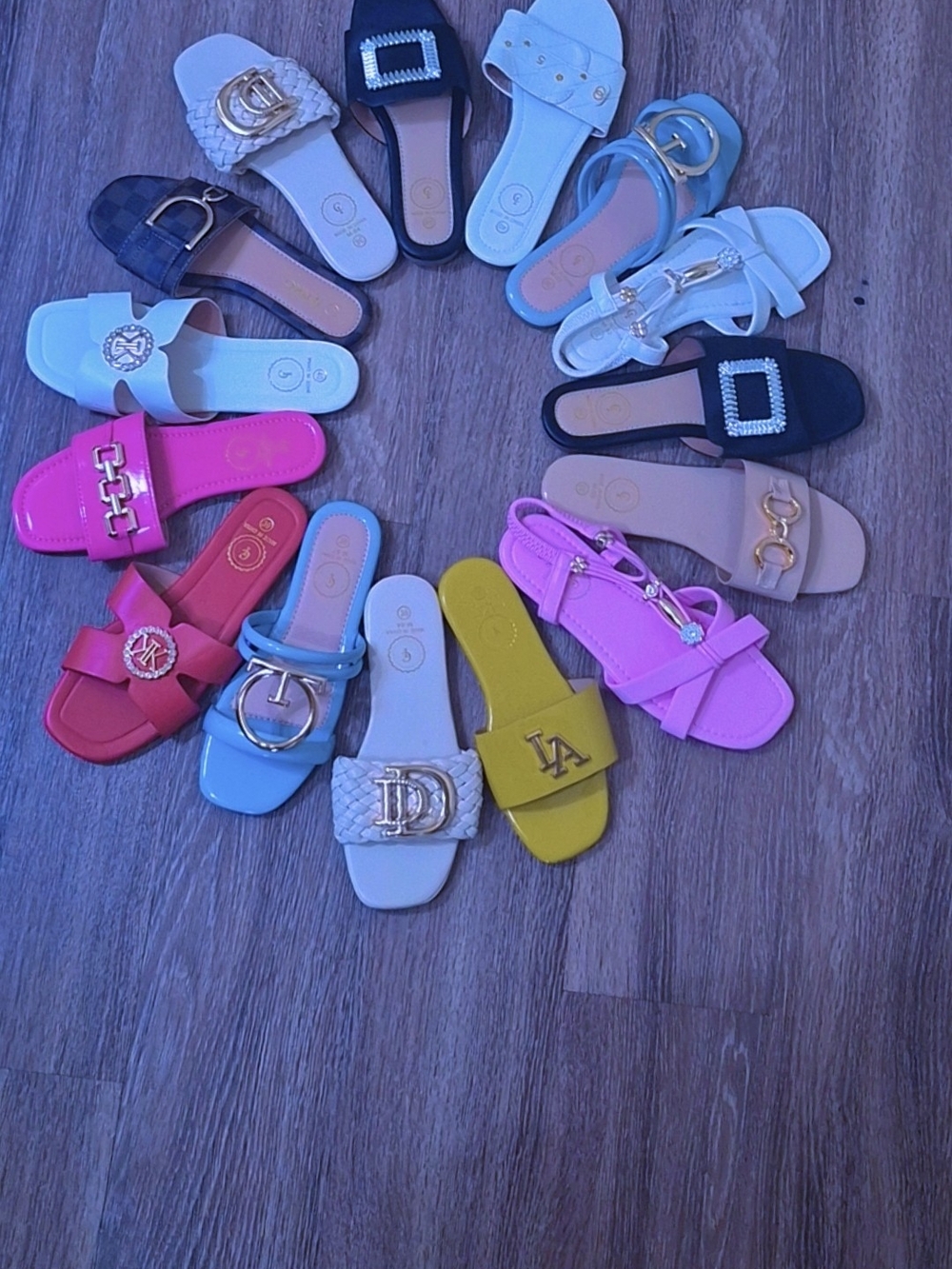 Women’s Yellow Slide Sandal with LA Logo - Casual Slip-On